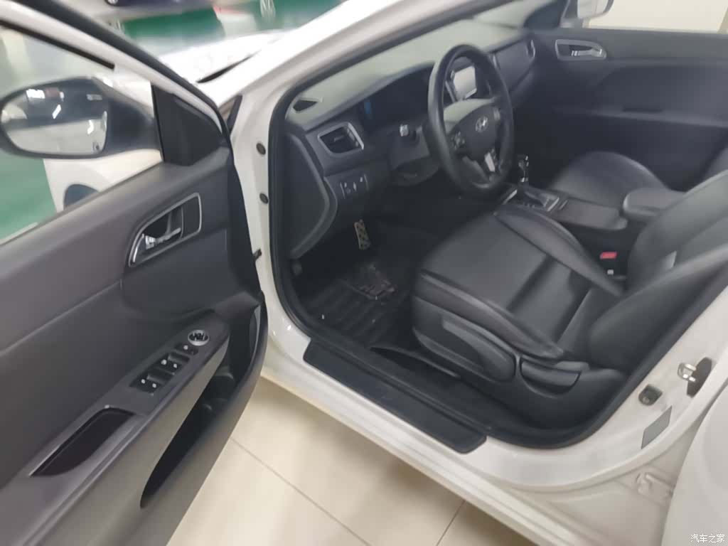 Hyundai GLS, 2015 16