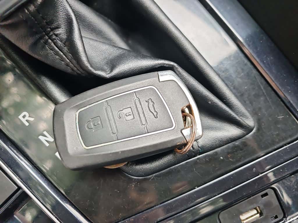DongFeng T5, 2019 9