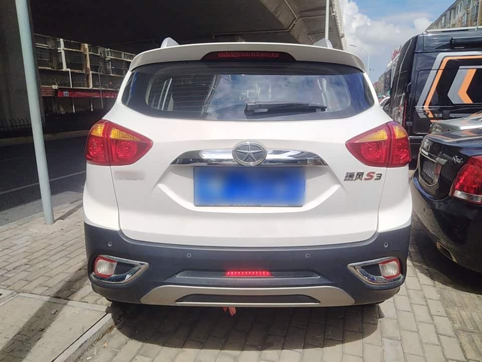 JAC Ruifeng S3
