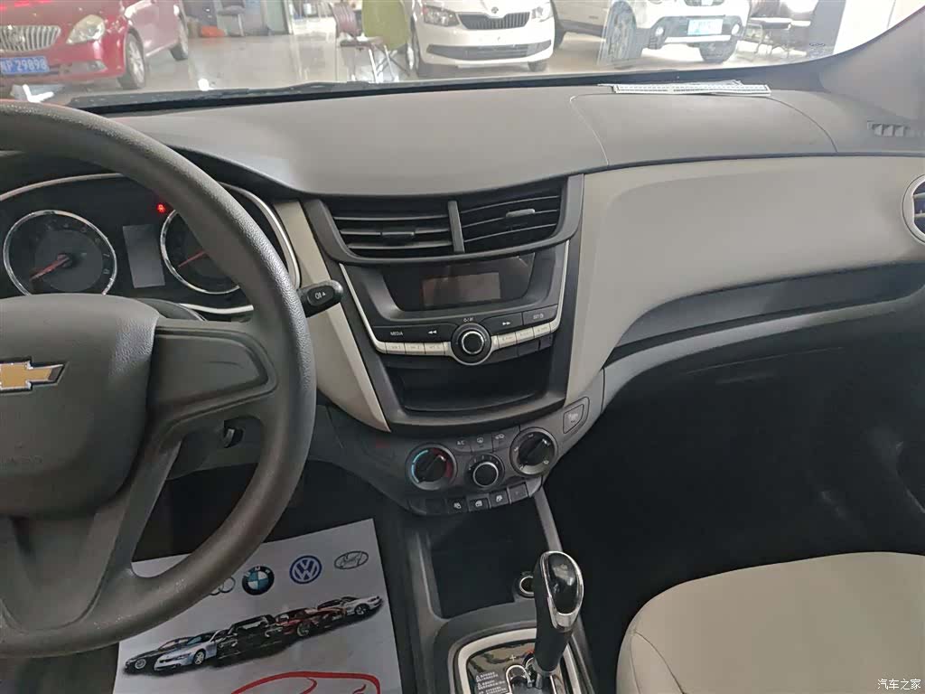 Chevrolet 3, 2015 все фото