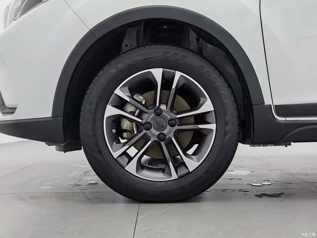Geely EX3, 2022 17