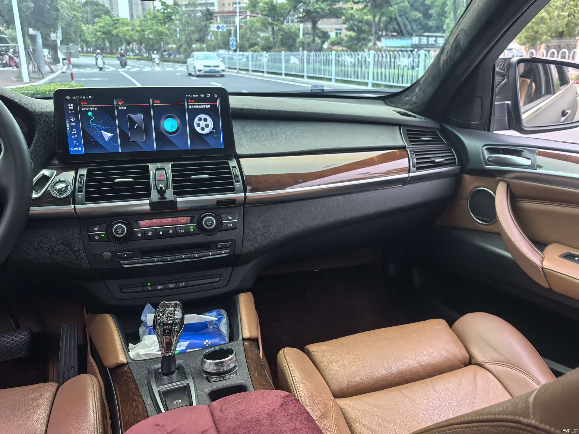BMW X6, 2010 15
