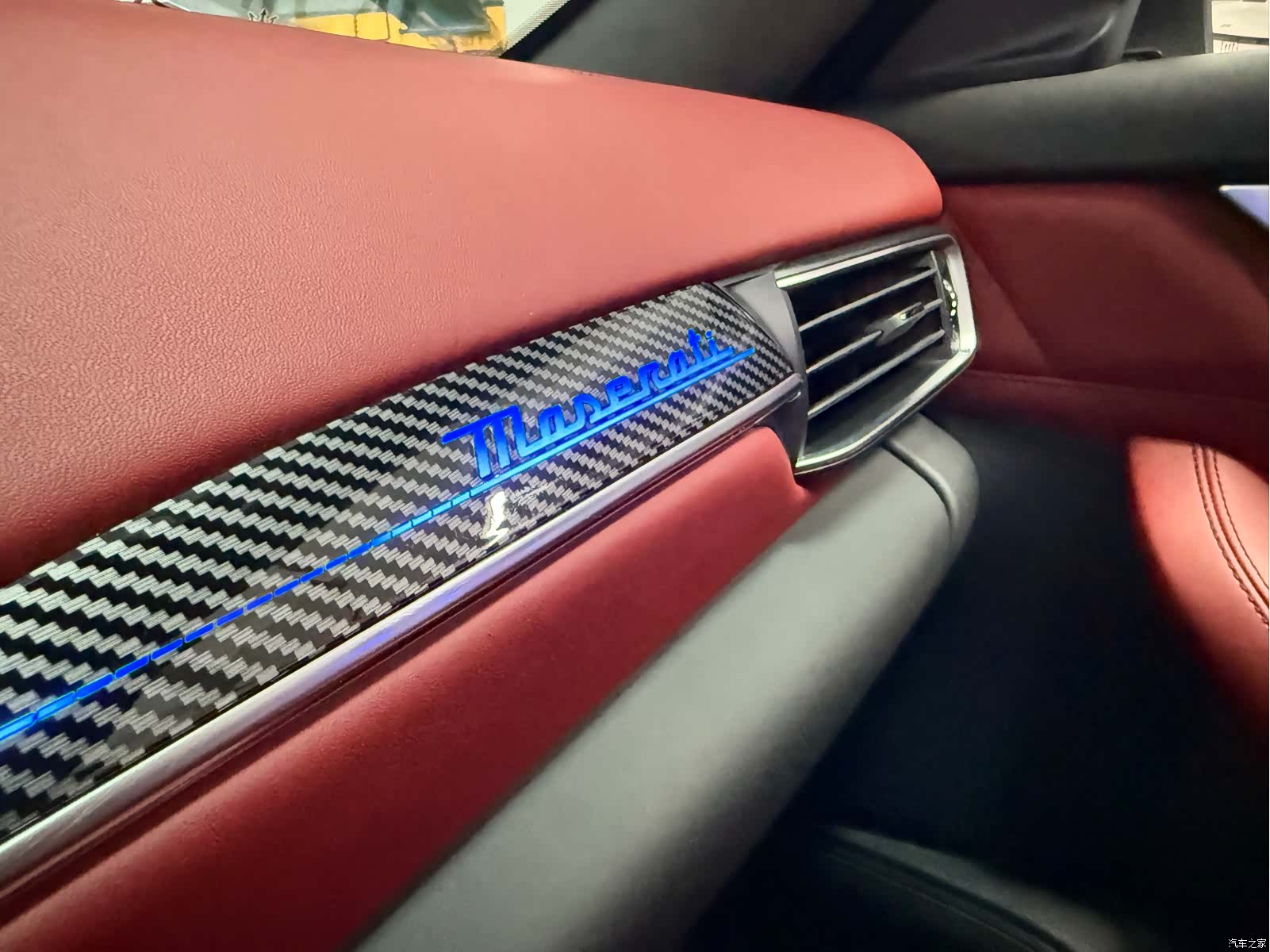 Maserati Levante, 2022 12