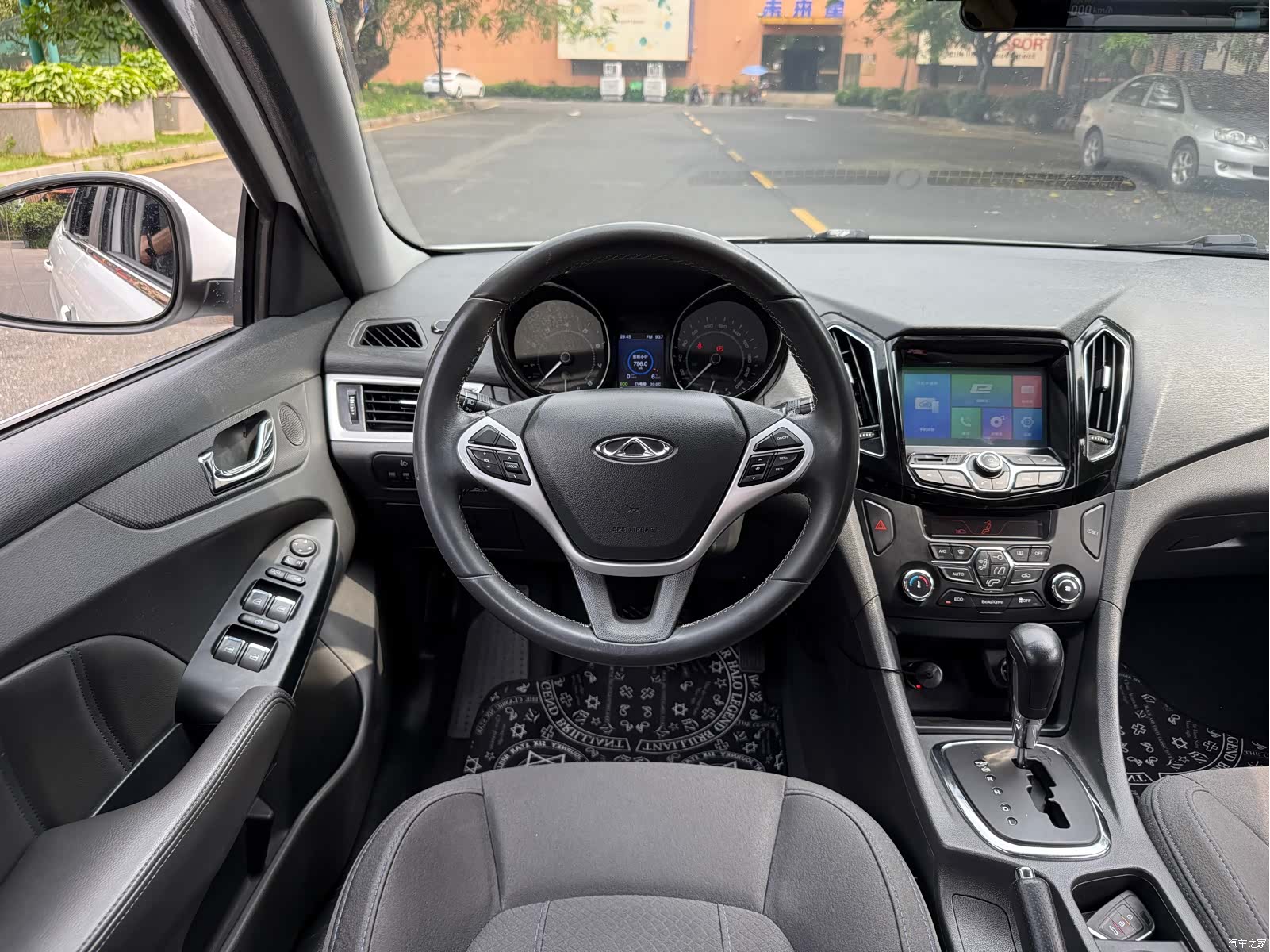 Chery 7e, 2016 15