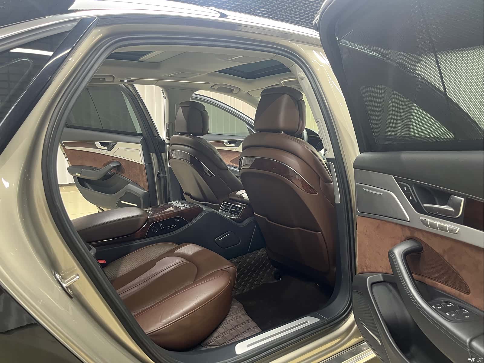 Audi A8L, 2012 11