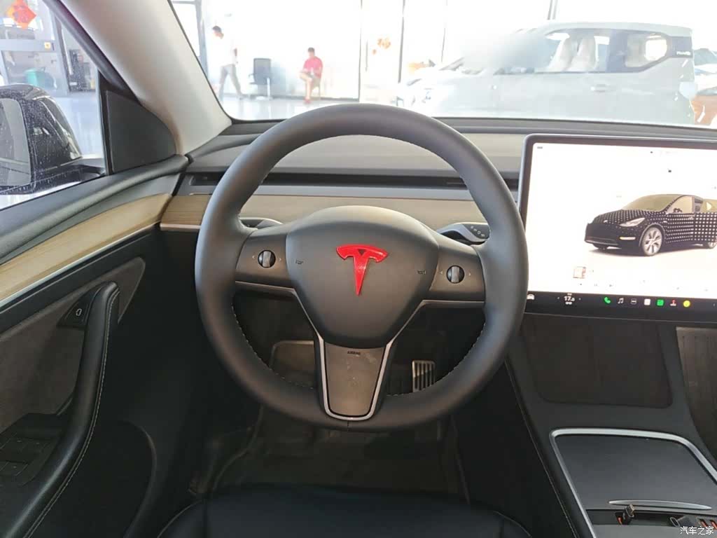 Tesla Model Y, 2023 11