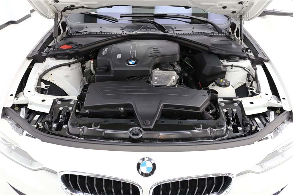 BMW 3 Series, 2016 22