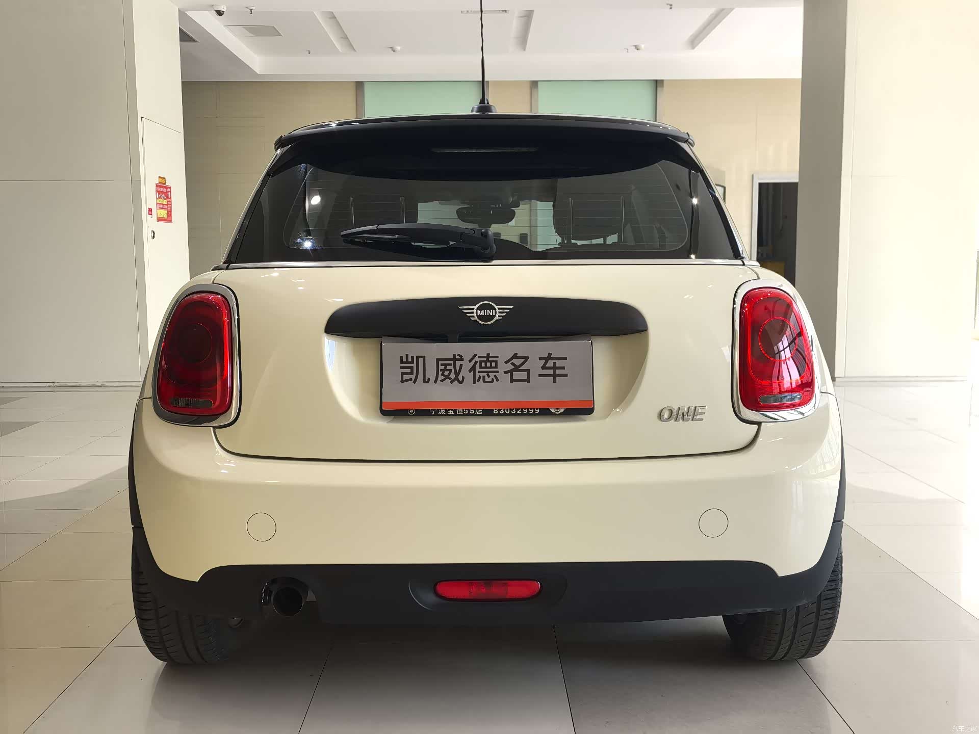 Mini ONE, 2018 3