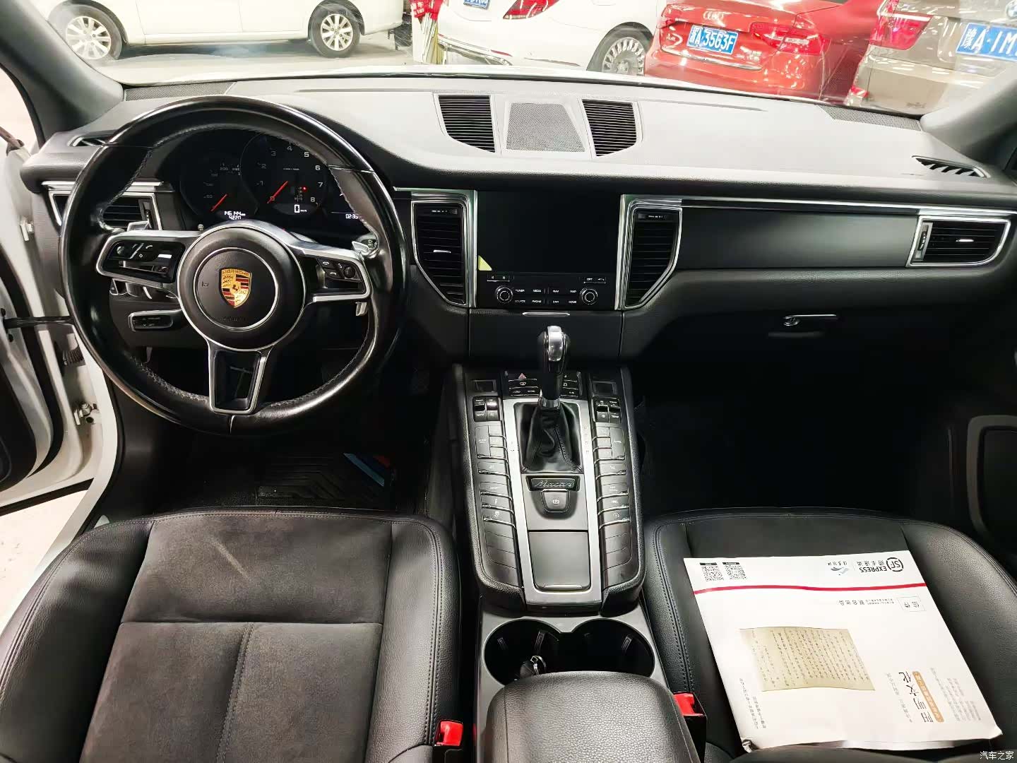 Porsche Macan, 2016 10