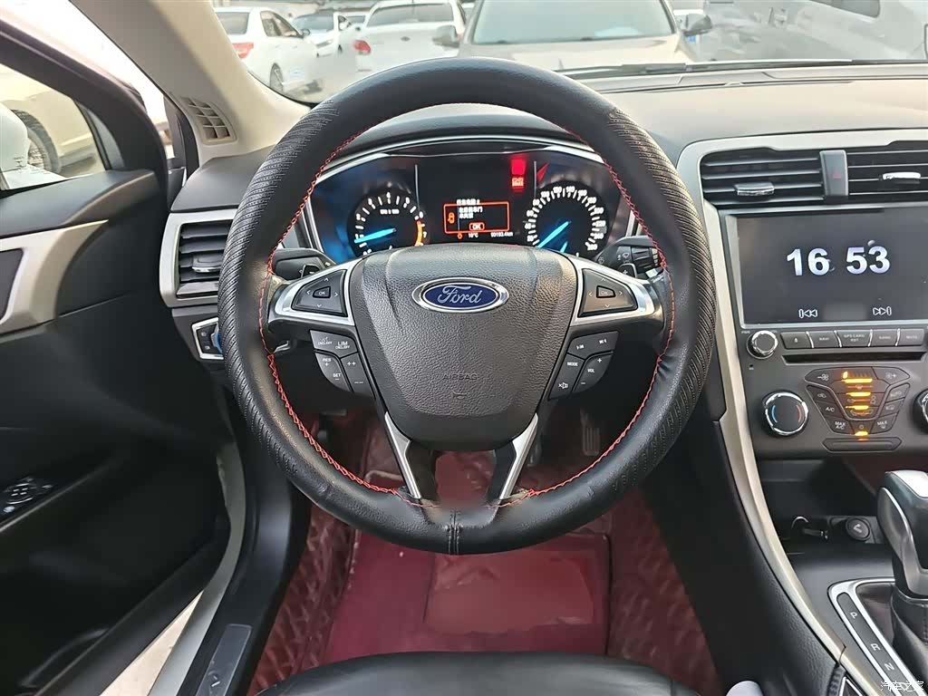 Ford Mondeo, 2016 3
