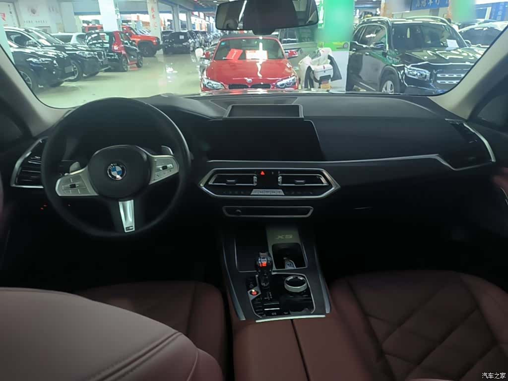 BMW X5, 2023 10