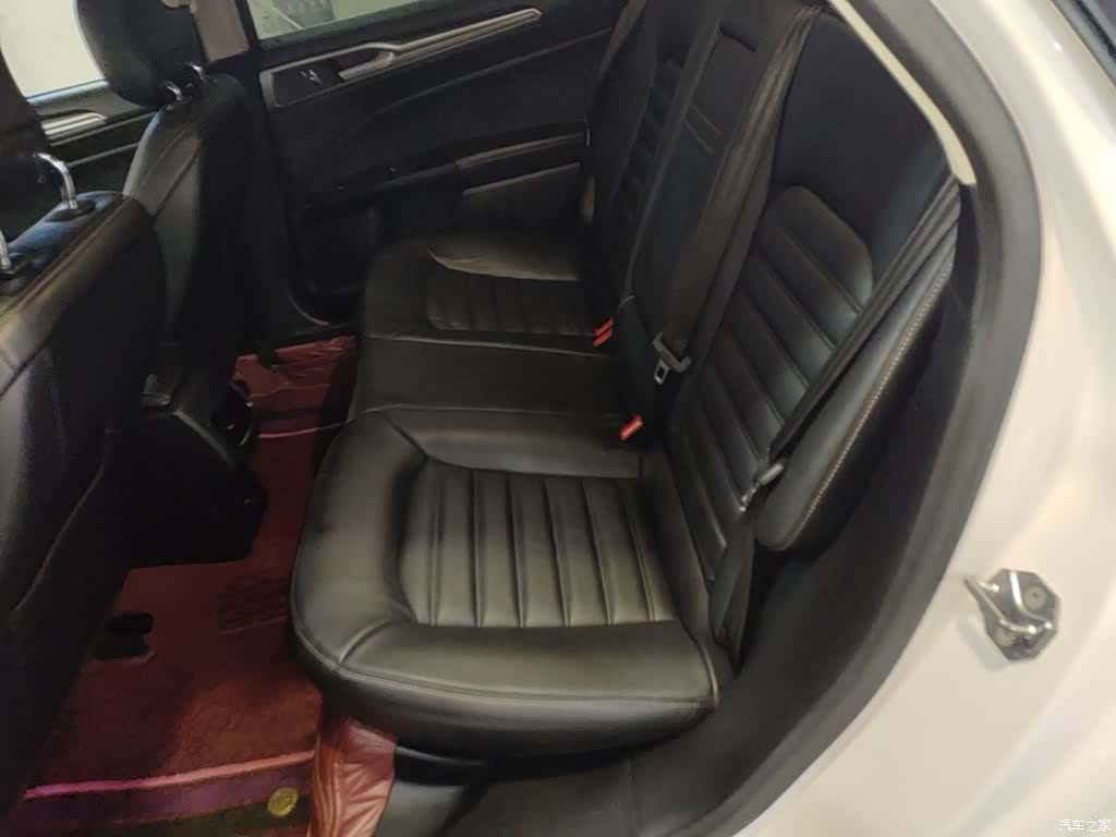 Ford Mondeo, 2017 17