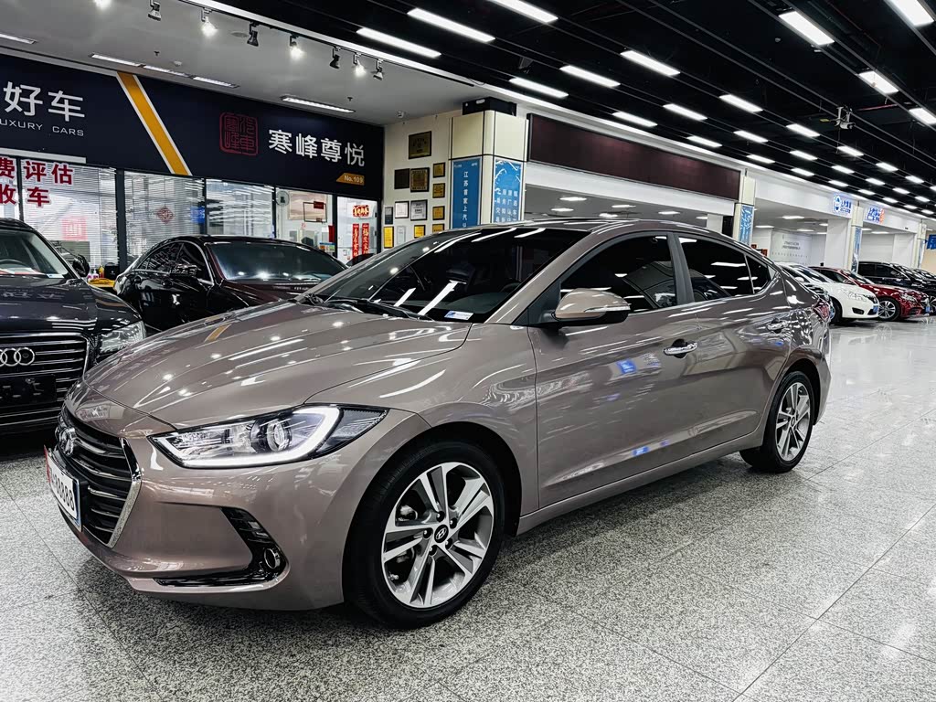 Hyundai Elantra