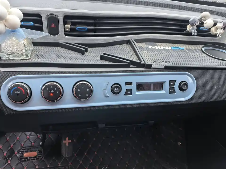 Wuling Hongguang MINIEV