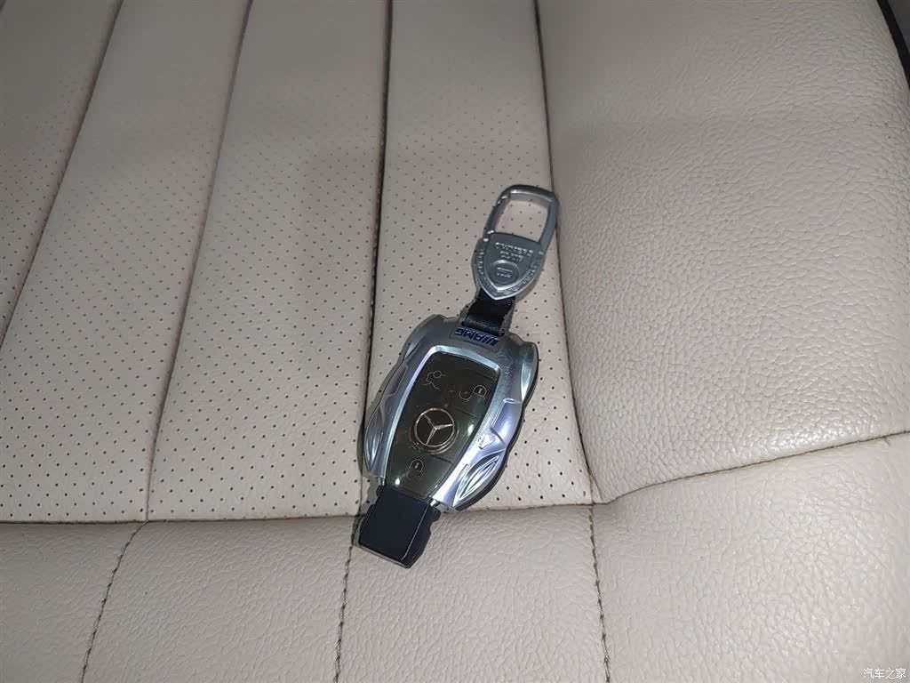Mercedes-Benz E-Class, 2015 9
