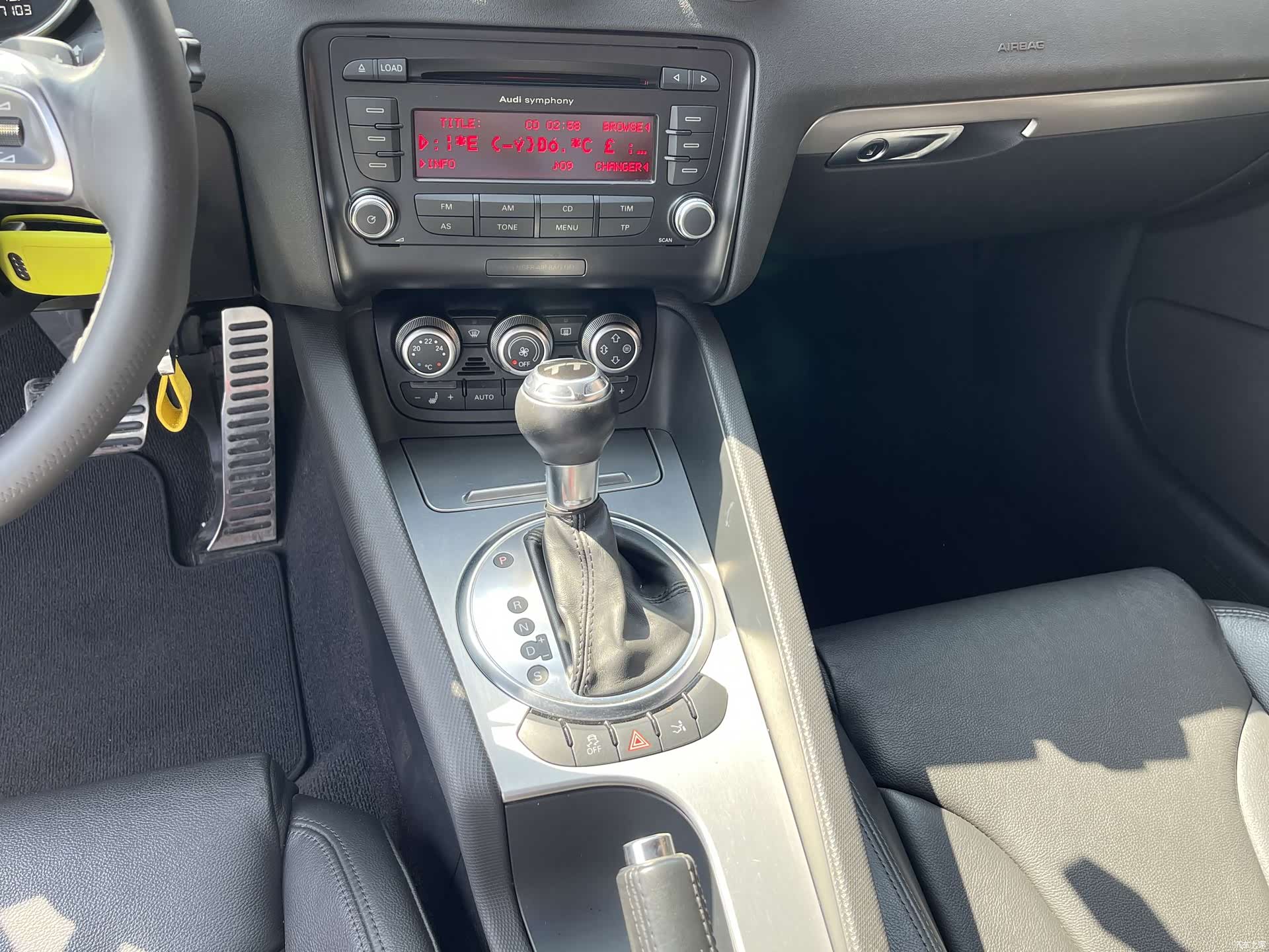 Audi TT, 2014 12