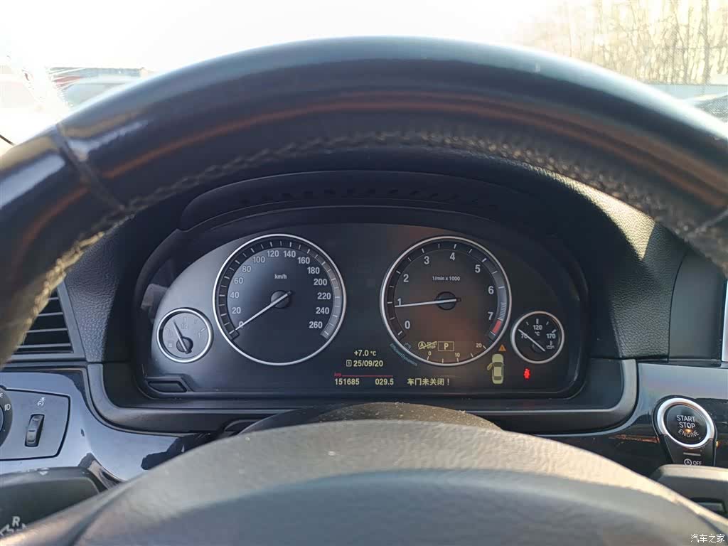 BMW 5 Series, 2016 12