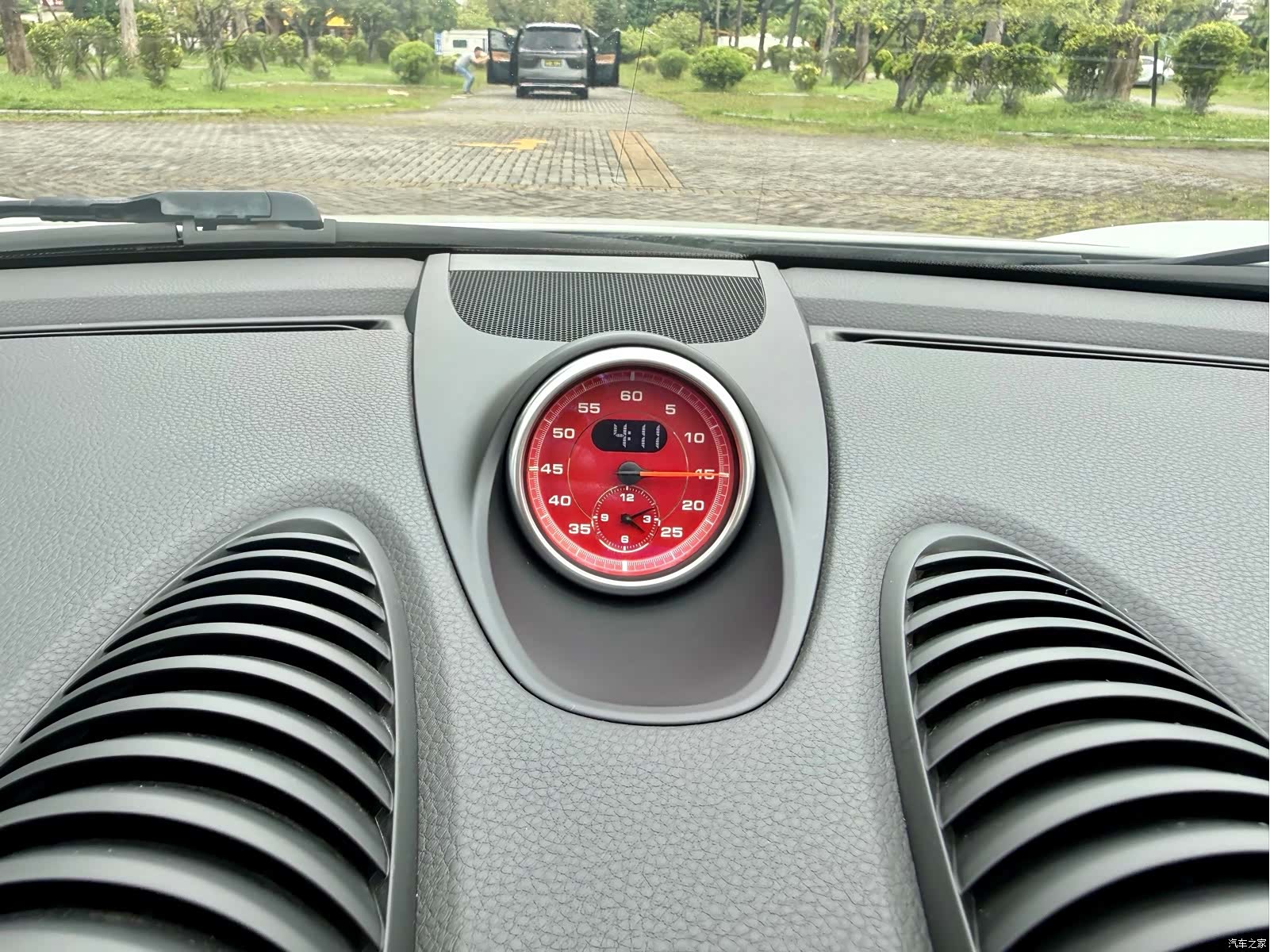 Porsche Cayman, 2017 7