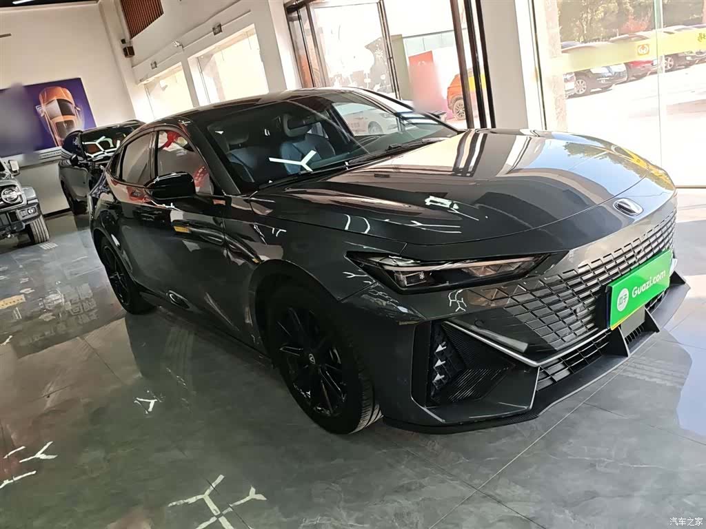 Changan UNI-V, 2023 4