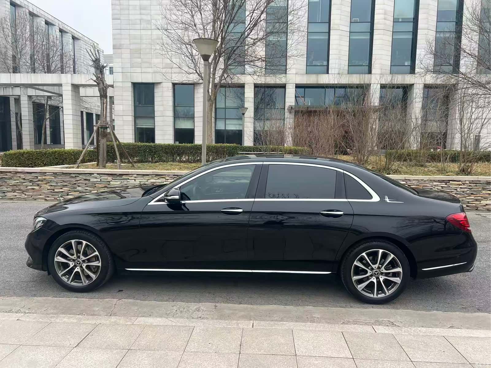 Mercedes-Benz E-Class, 2017 6