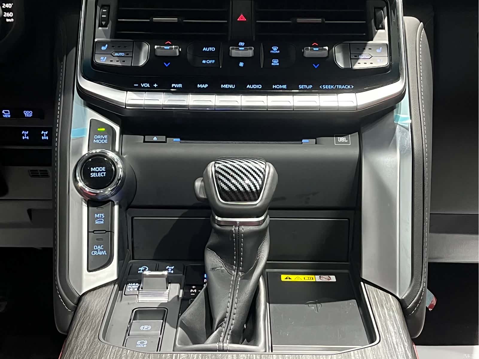 Toyota Land Cruiser, 2023 19