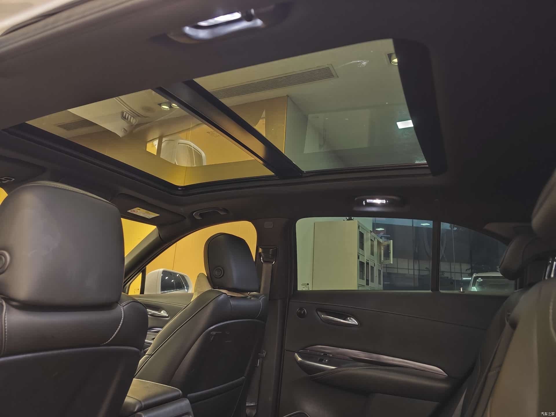 Cadillac XT4, 2021 26