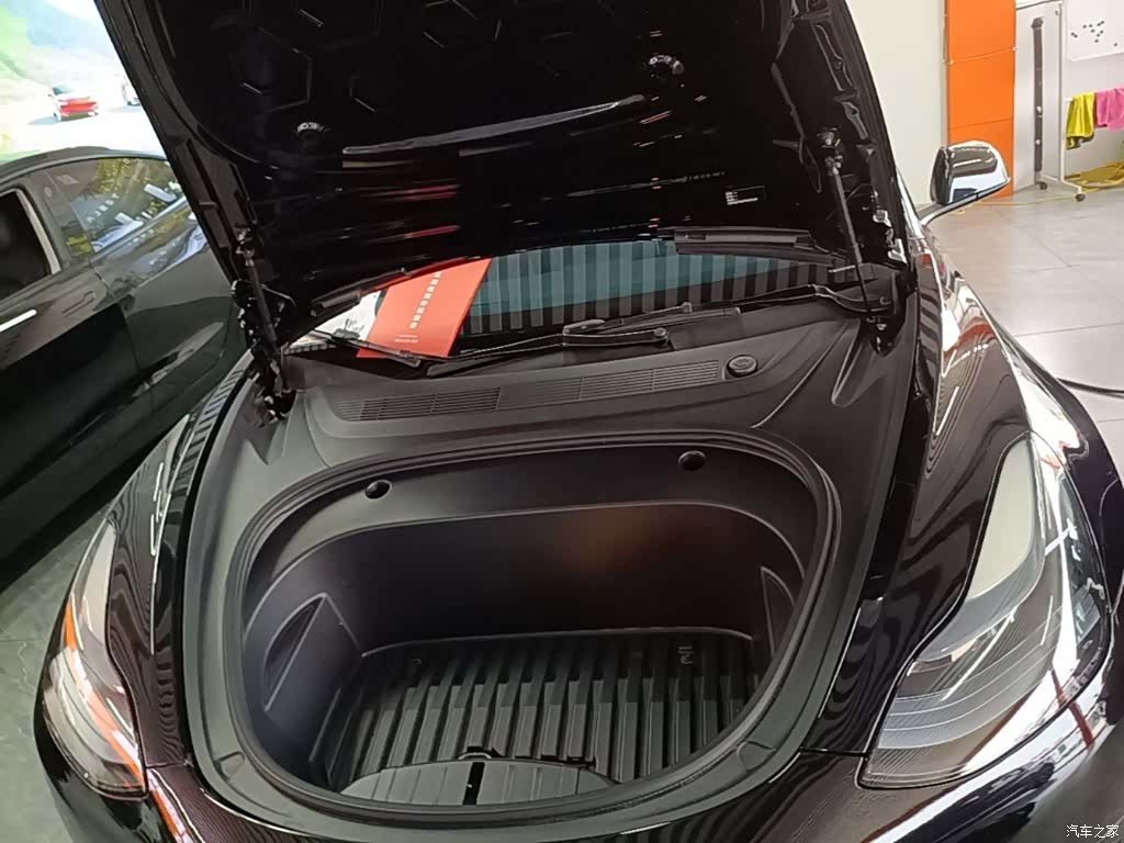 Tesla Model 3, 2023 20