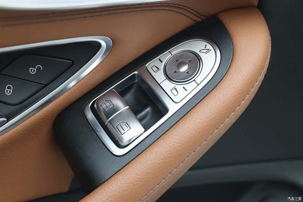 Mercedes-Benz C-Class, 2019 12