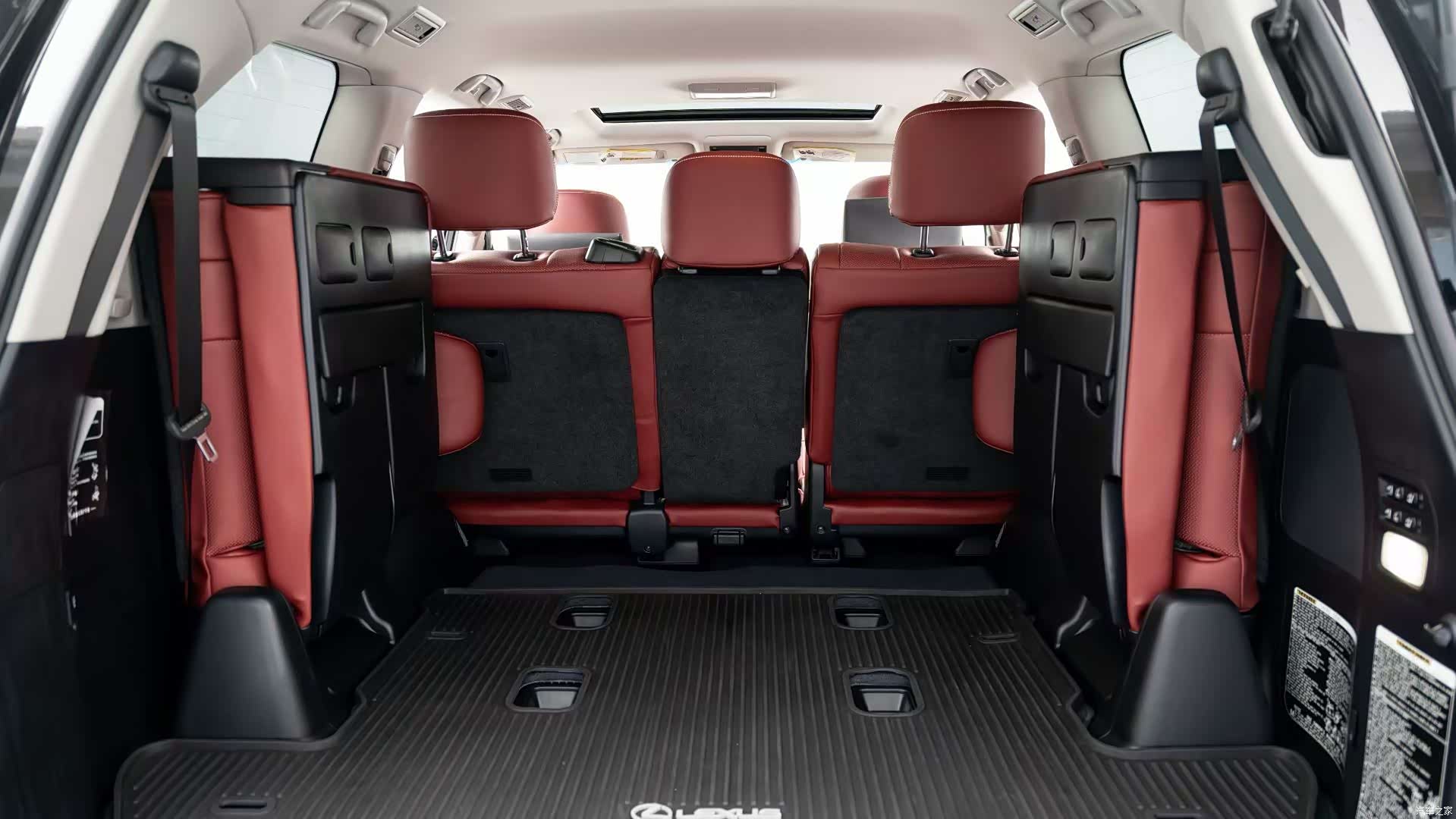 Lexus LX, 2025 7