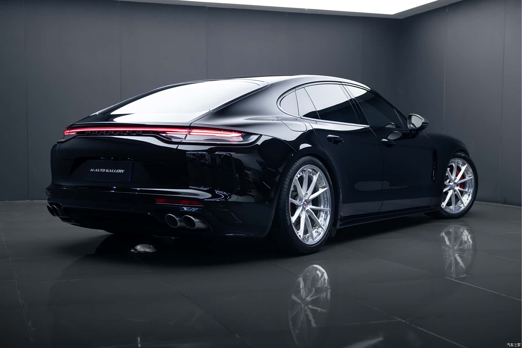 Porsche Panamera, 2022 все фото