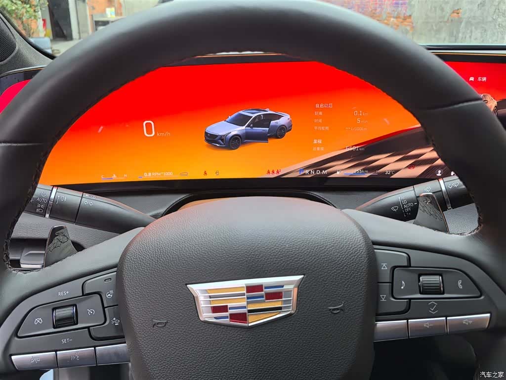 Cadillac CT5, 2025 14