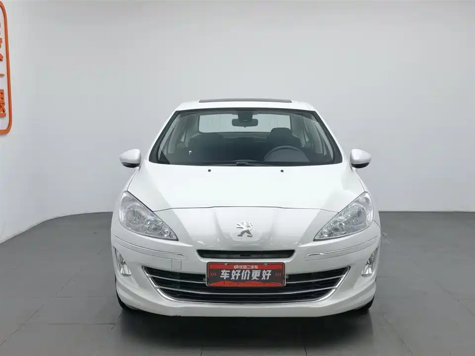 Peugeot 408