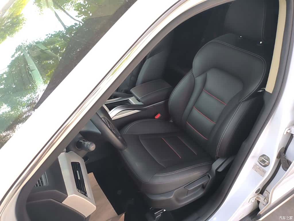 Geely Boyue, 2019 15