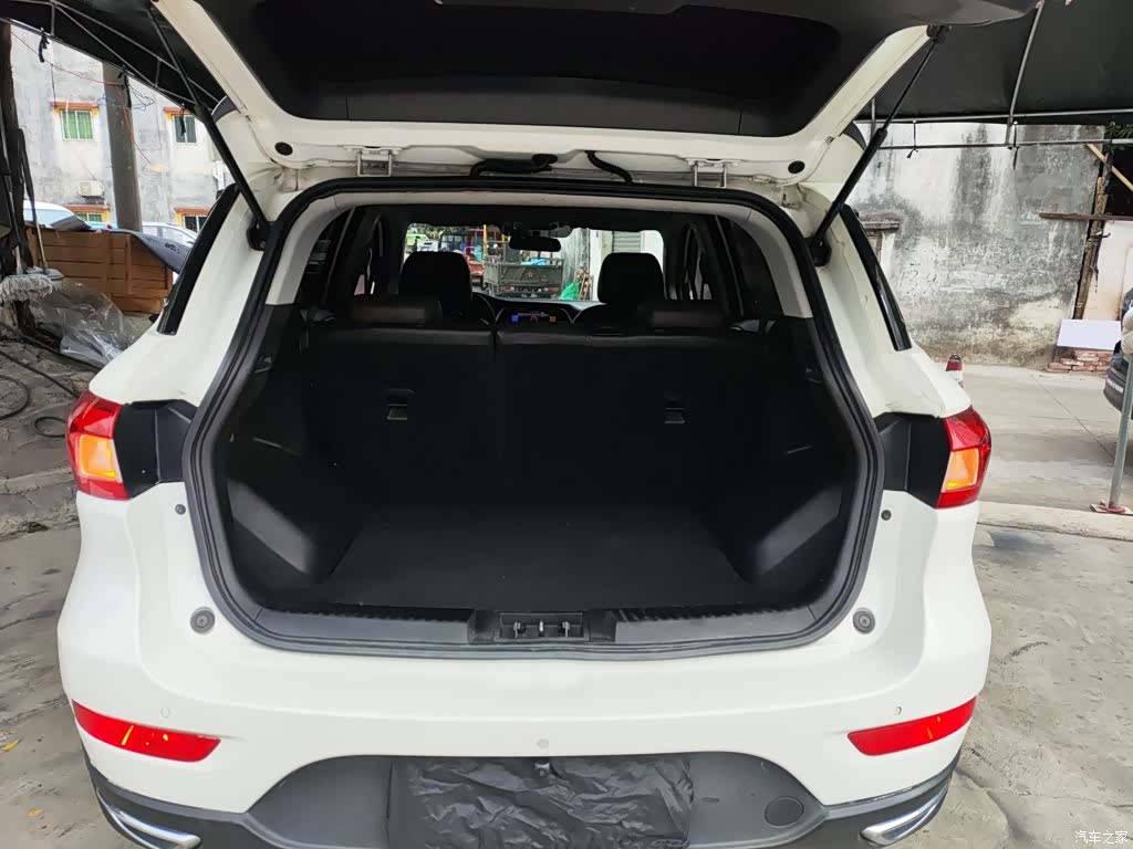 GAC GS4, 2015 13