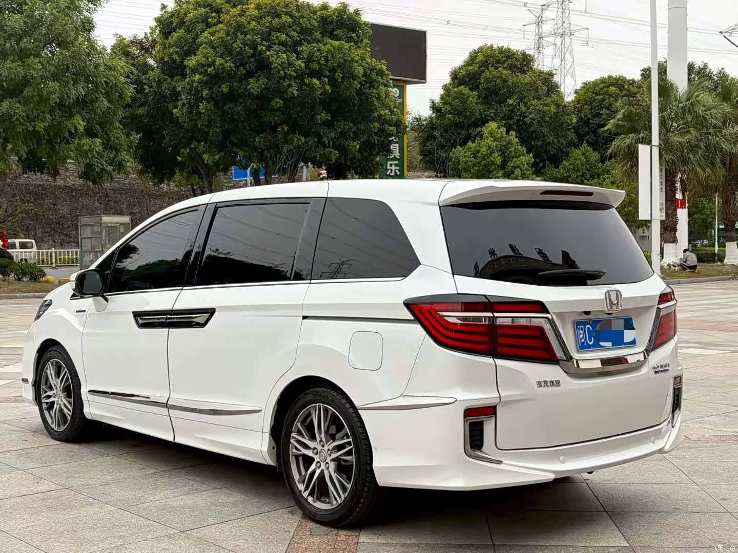 Honda Elysion, 2020 8