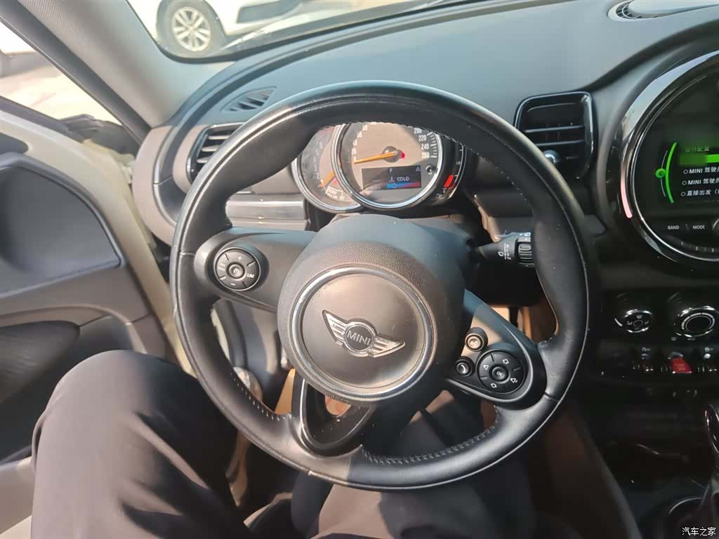 Mini Clubman, 2018 11
