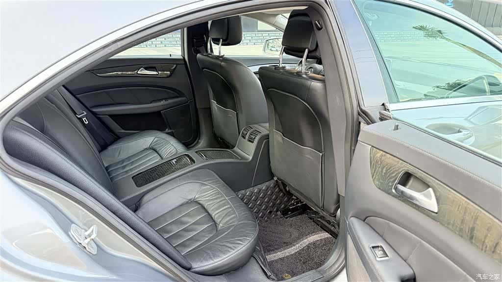 Mercedes-Benz CLS, 2015 16