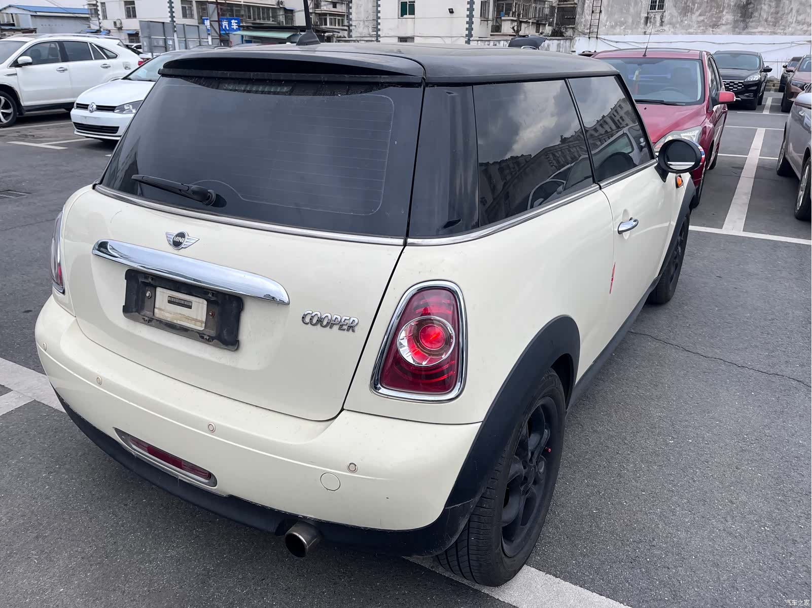 Mini Cooper, 2012 4