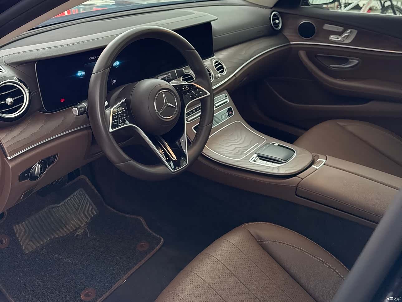 Mercedes-Benz E-Class, 2020 4