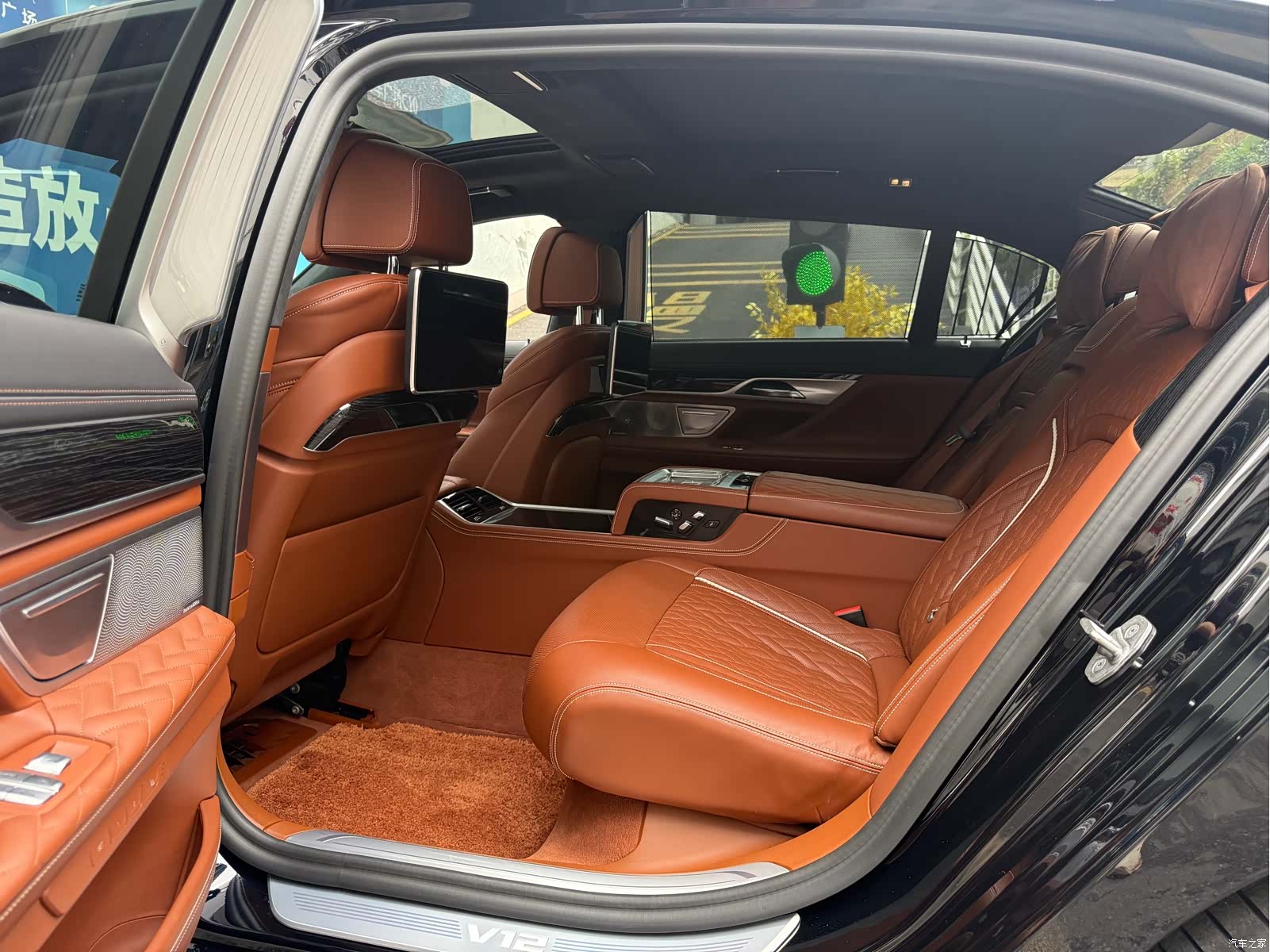 BMW 7 Series, 2021 4