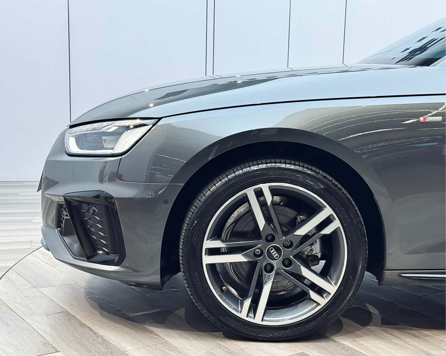 Audi A4L, 2022 26