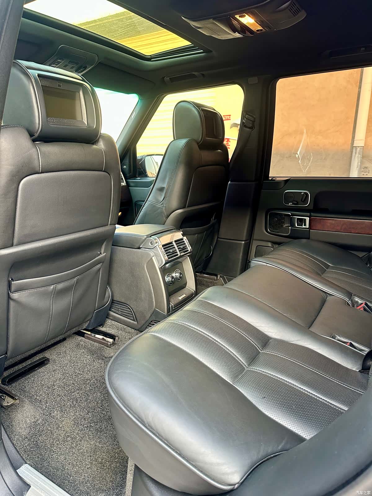 Land Rover Range Rover, 2012 9
