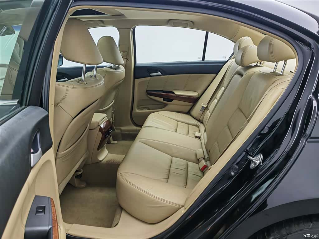 Honda Accord, 2012 15