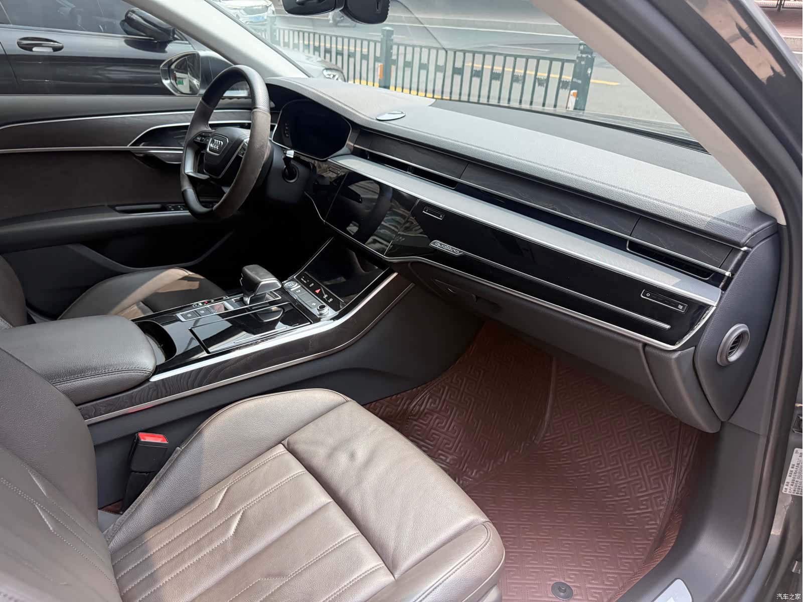 Audi A8L, 2018 11