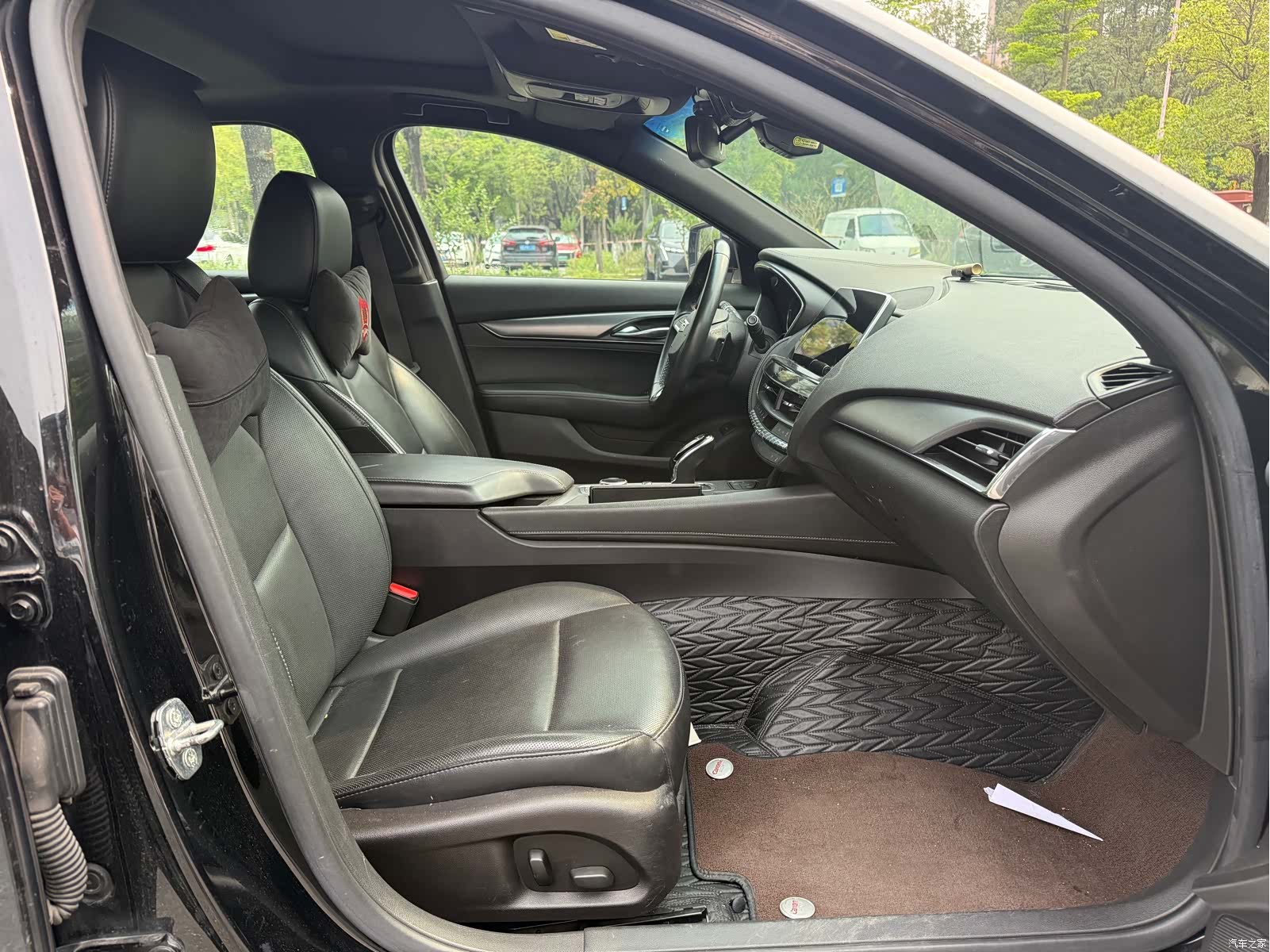Cadillac CT5, 2022 16