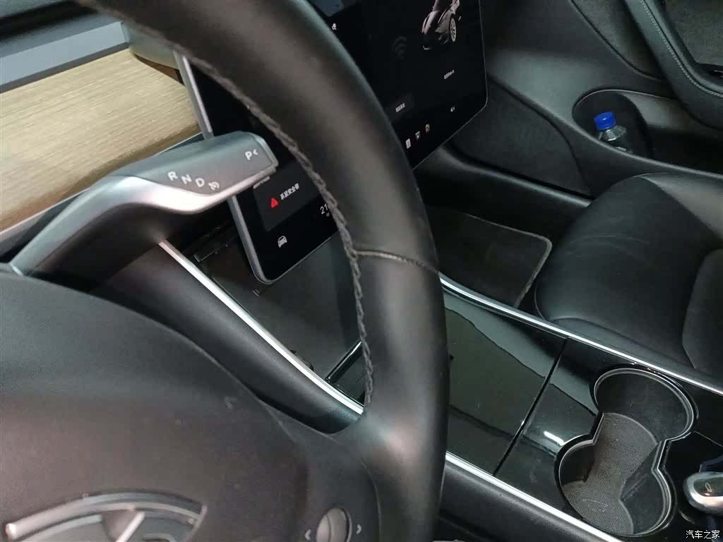 Tesla Model 3, 2019 6