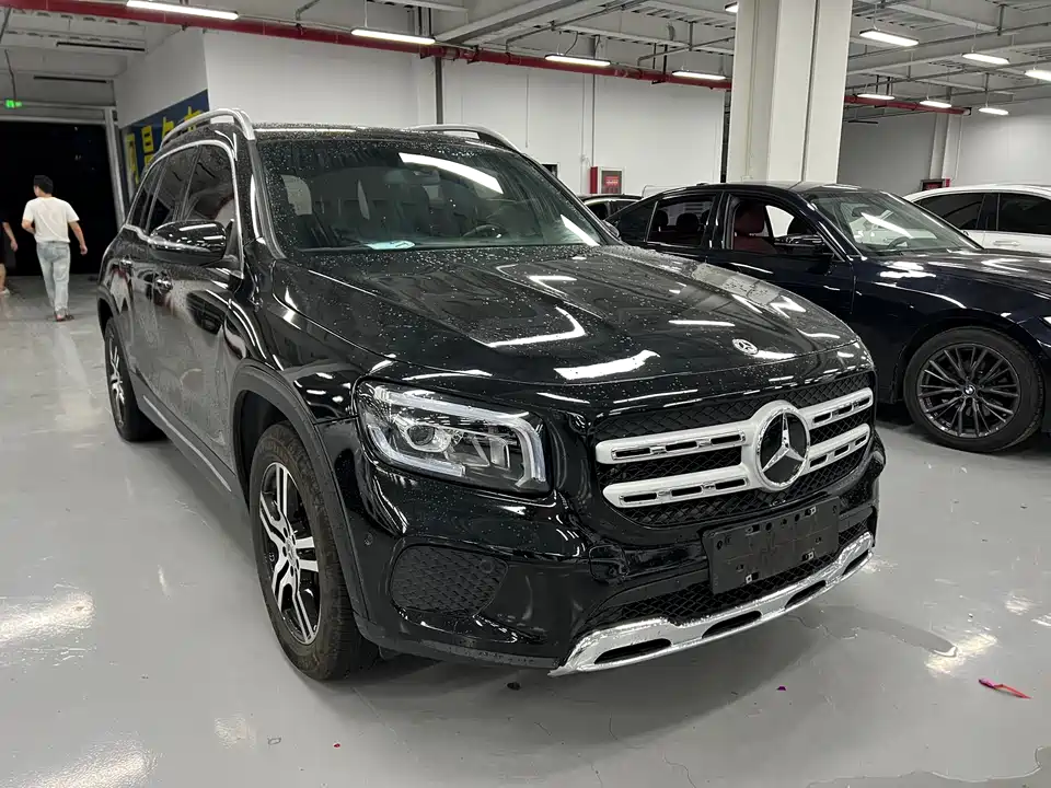 Mercedes-Benz GLB