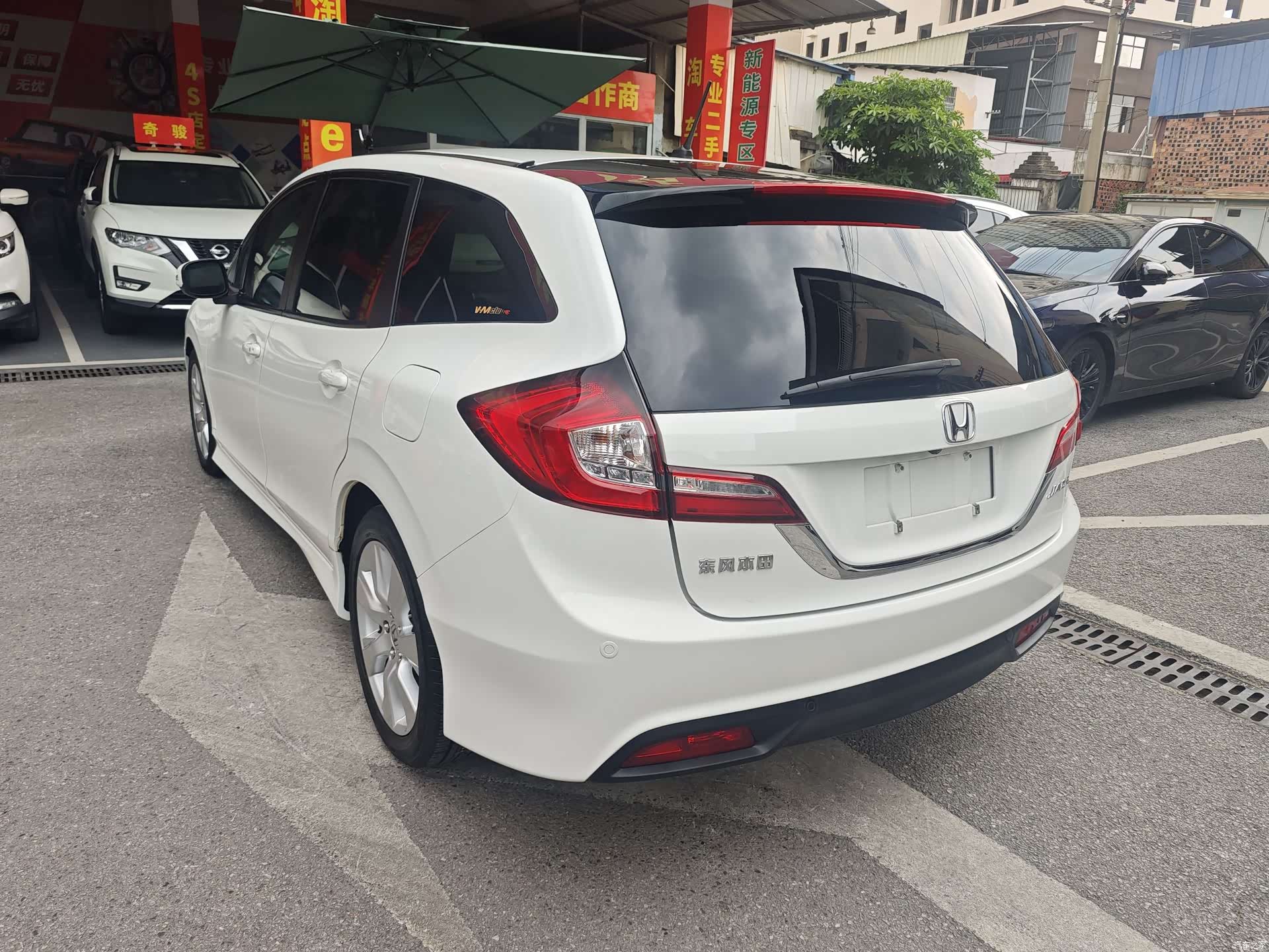 Honda Jade, 2015 6