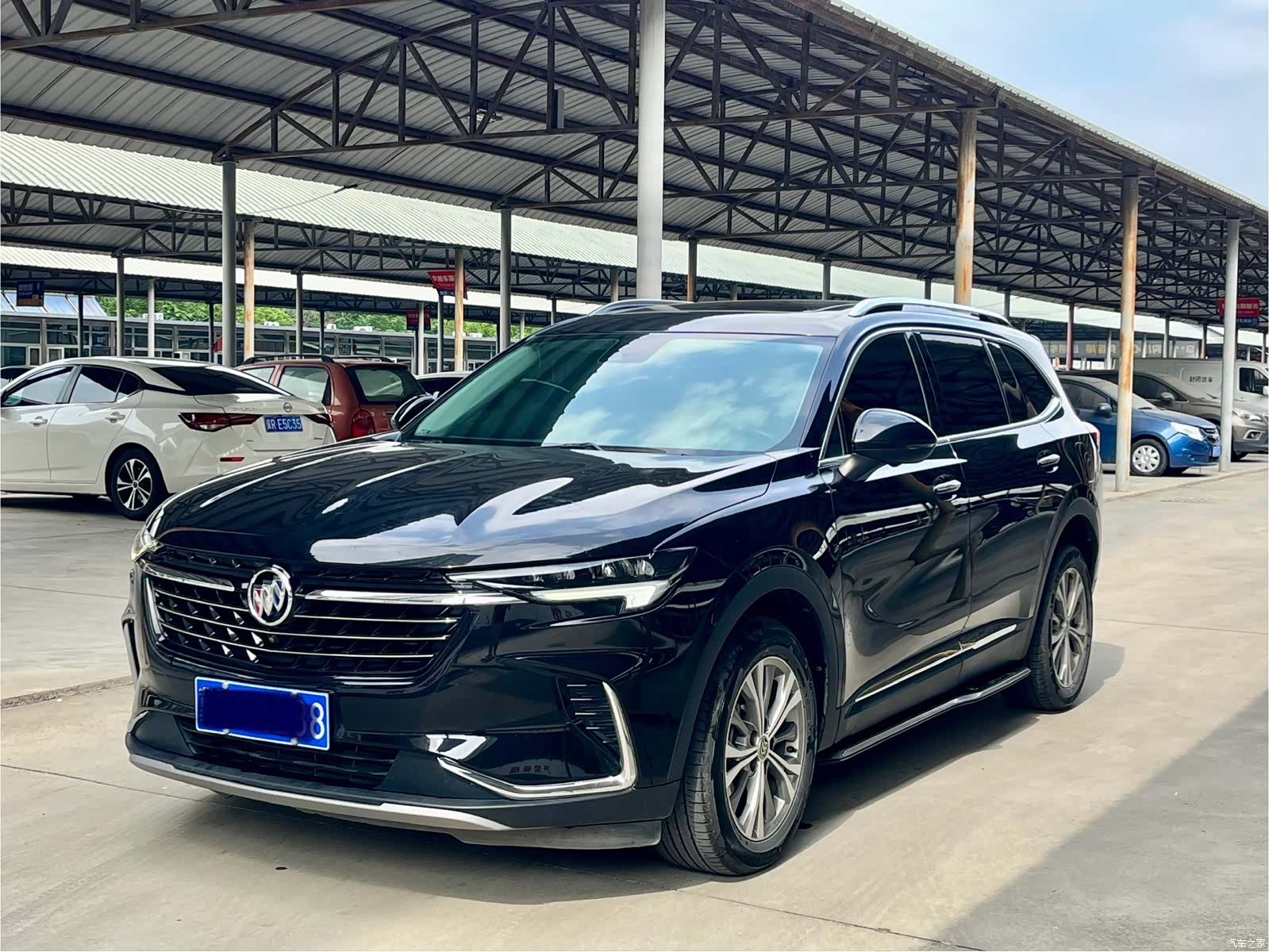 Buick Envision Plus, 2023 1