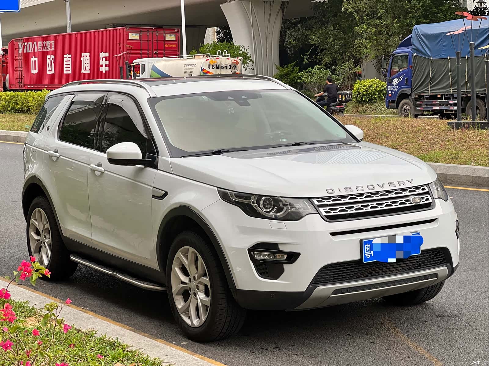Land Rover Discovery, 2017 3